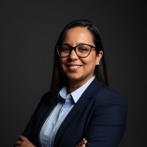 ​Nem toda dor emocional é consciente ,mas toda dor tem uma história. | Post de @izabella-soares-santos